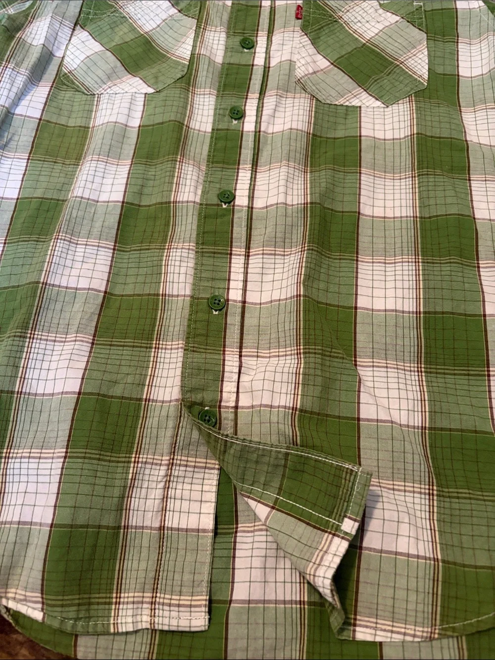 Men's  Levi  Strauss And CO Green/White Plaid   button up   Shirt  Small🍒